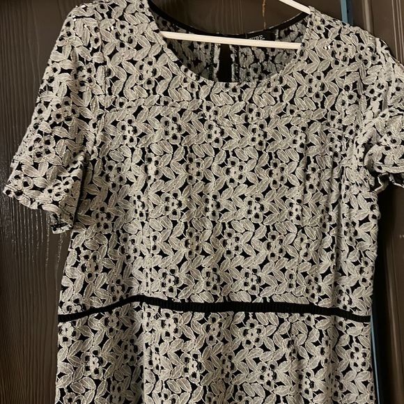 Pretty gray lace dress🥰 - Picture 1 of 3